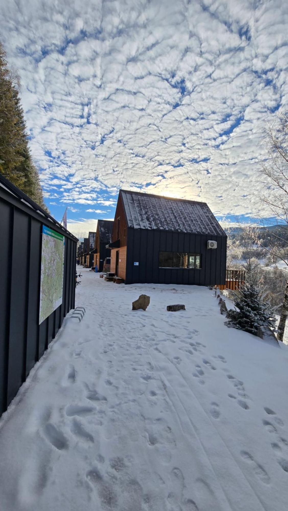 Osada Za Gorami Za Lasami - Domki Z Widokiem Na Snieznik Stronie Śląskie Kamer foto